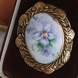 Vintage Handpainted Oval Floral Brooch